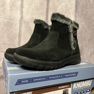 Khombu Women's Black Fur-Trim Winter Boots